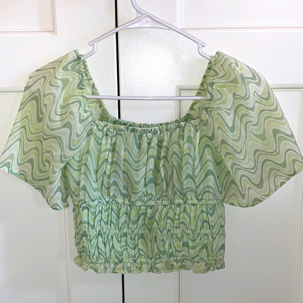 Holister; zig zag chiffon cropped shirt